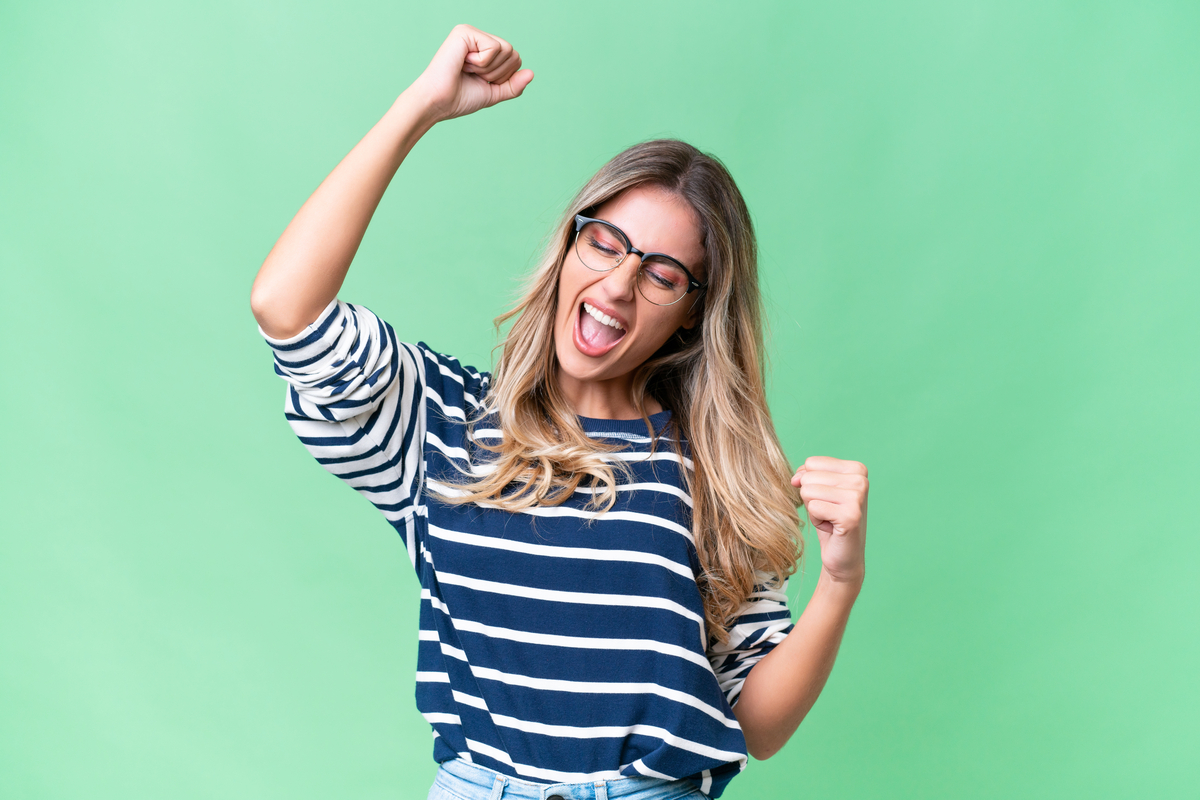 how to manifest money fast