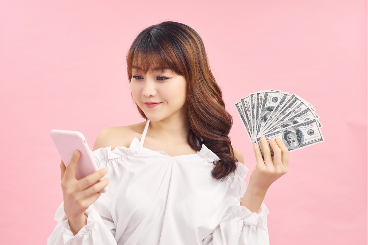 9 Ways Embedded Finance Is Changing How You Shop, Save, And Pay Without You Noticing