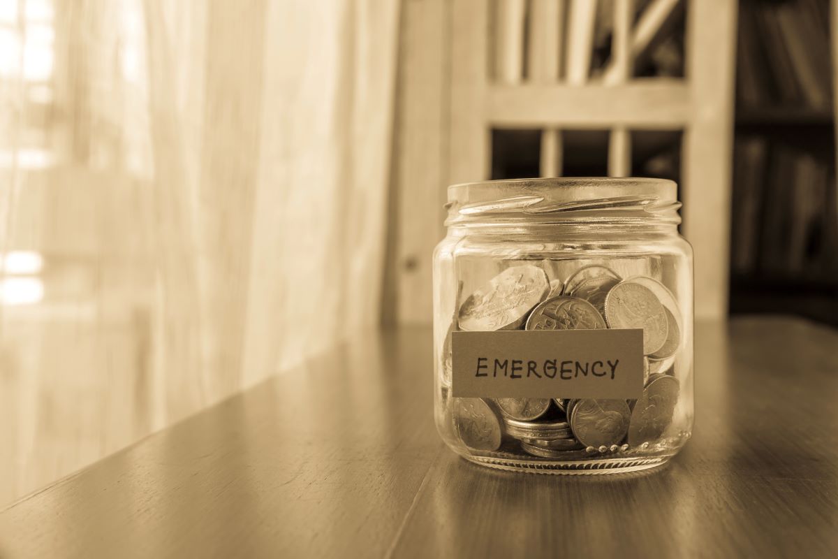 how to become financially independent