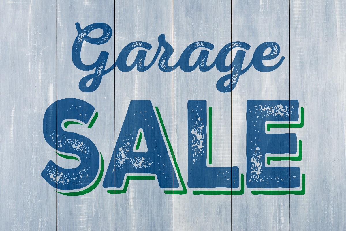 how to price garage sale items