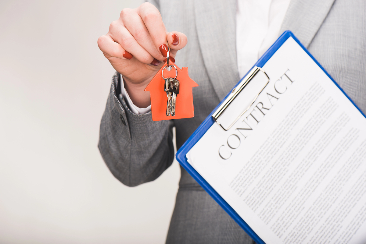 How To Become A Real Estate Agent