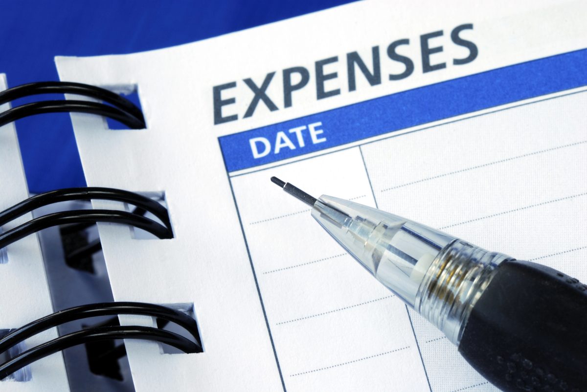 how to live off dividends