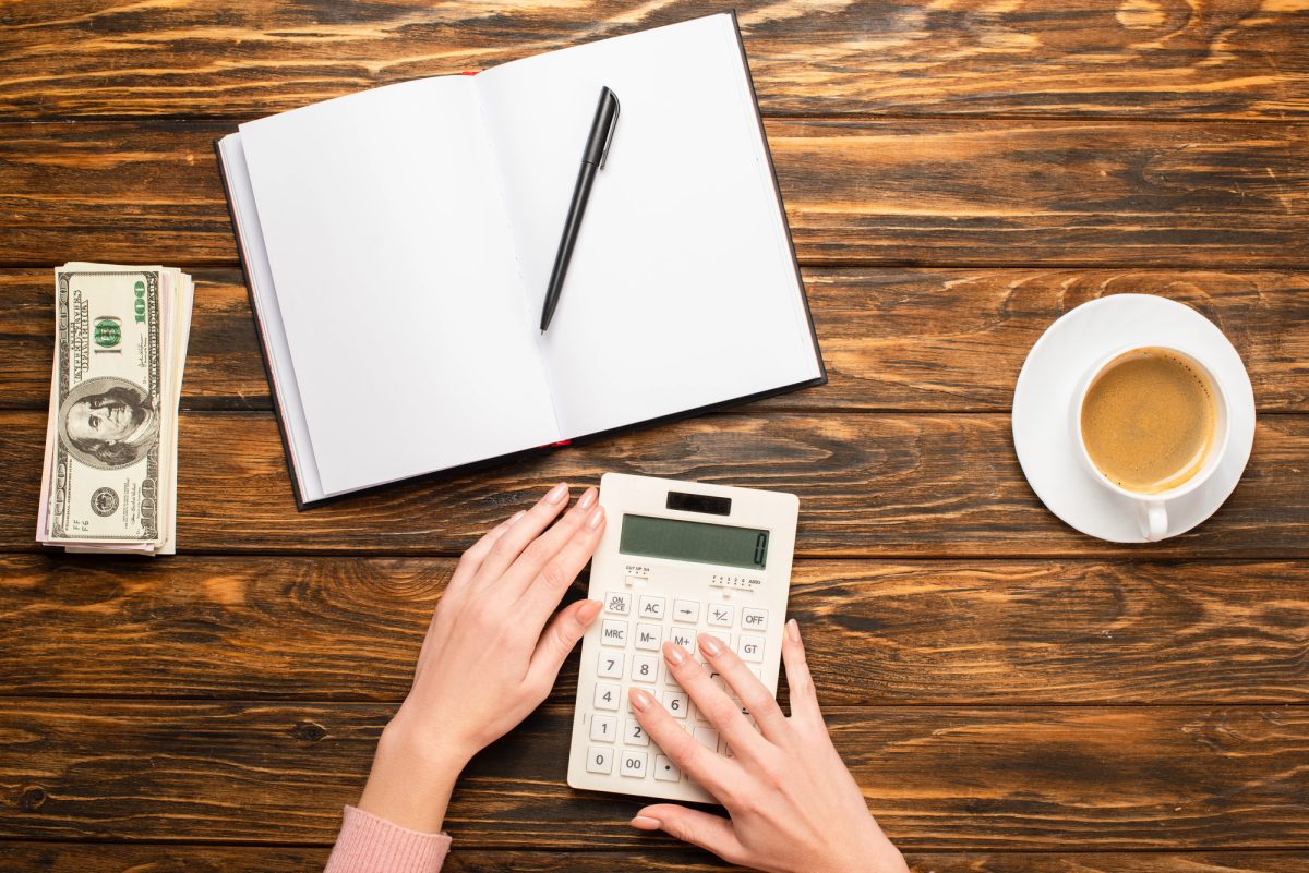 how to live off dividends